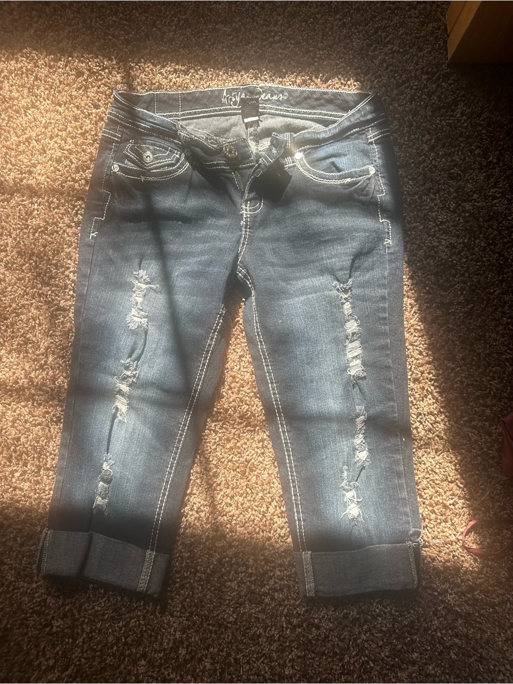 Ariya Dark Blue Distressed Cropped Jeans